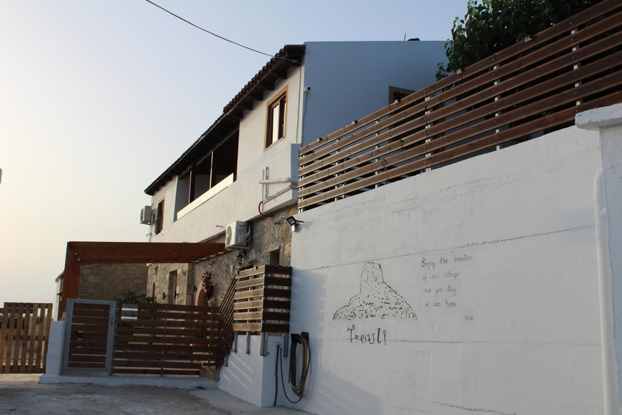 הוילה קיסאמוס Trouli Rokka House מראה חיצוני תמונה